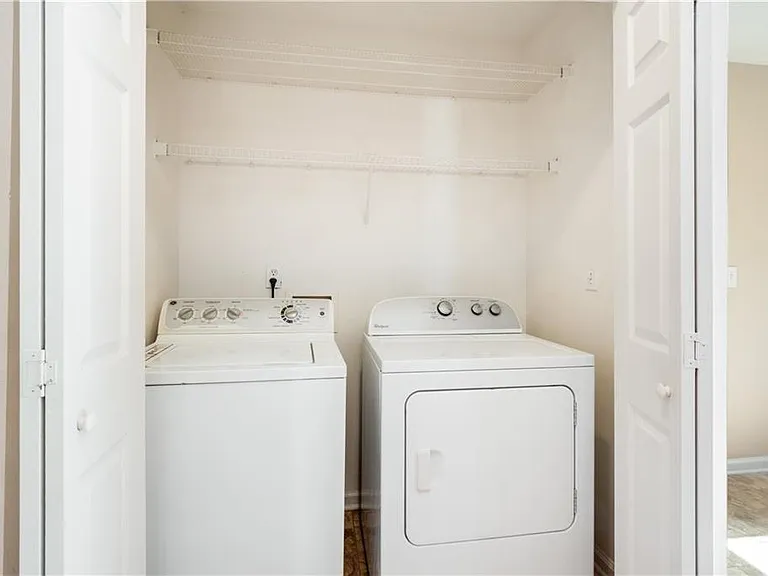 4209 Zephyrhills Dr NW — Photo 14