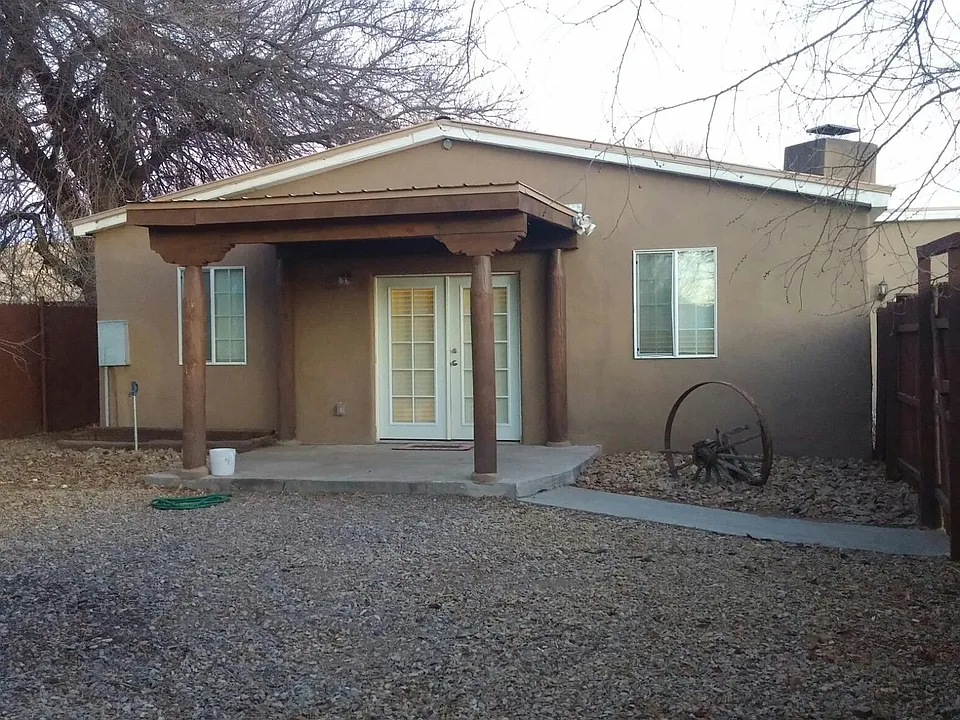 Front Yard, has porch & is all enclosed for pet.