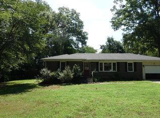 200 Wood Dr, Greer, SC 29651