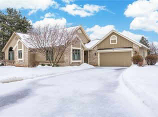 26 English Station Rd, Rochester, NY 14616