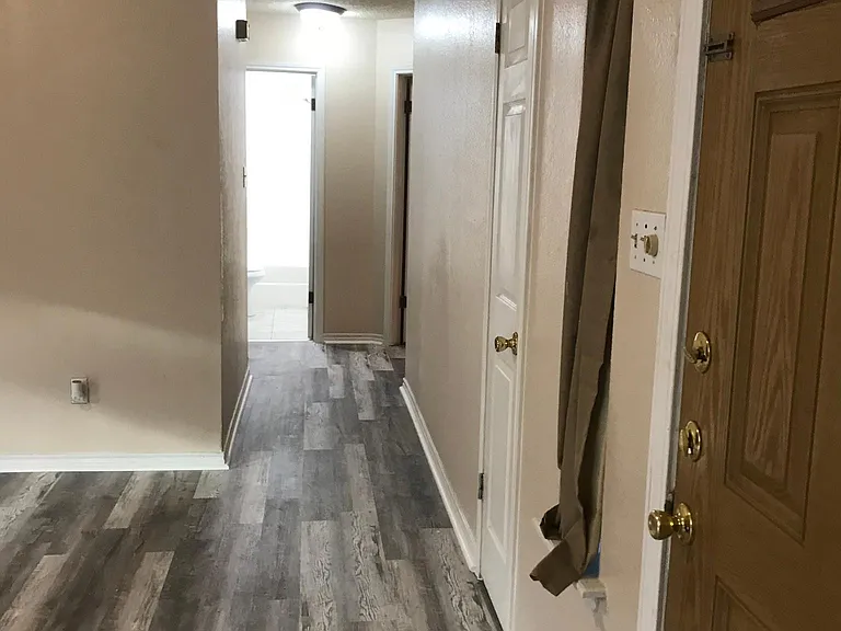 7109 Fort Collins Dr — Photo 6