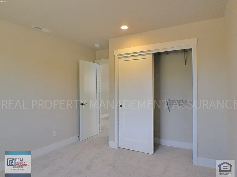 7365 SE Benedict St — Photo 54
