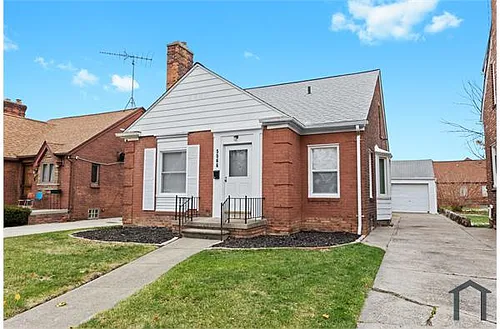 5566 Haverhill St Photo 1