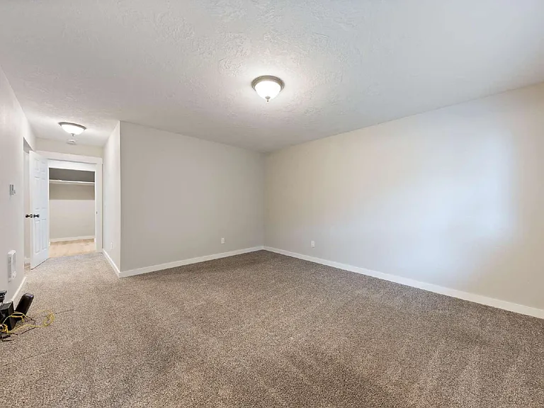427 SE Inlet Ave — Photo 34