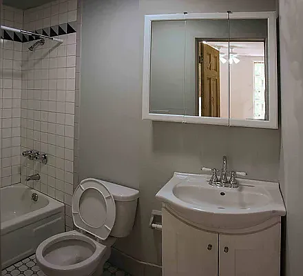 870 Bergen Street — Photo 4