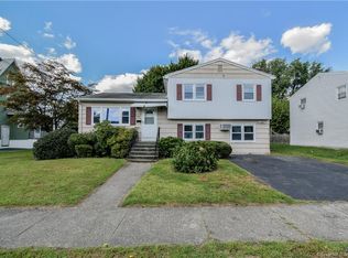 588 Fairview Ave, Bridgeport, CT 06606