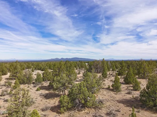 253 NW Maple Ave, Prineville, OR 97754