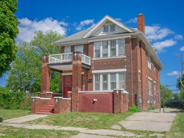 9810 Chenlot St, Detroit, MI 48204