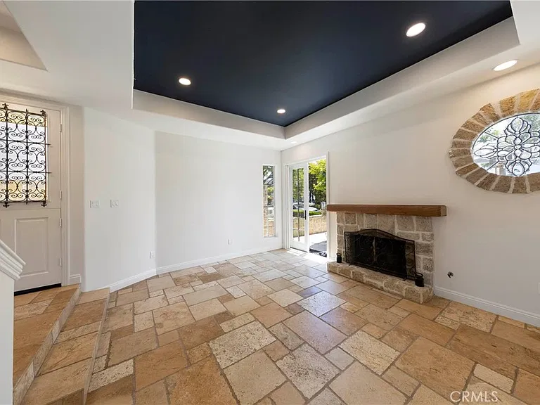 515 Begonia Ave #B — Photo 5