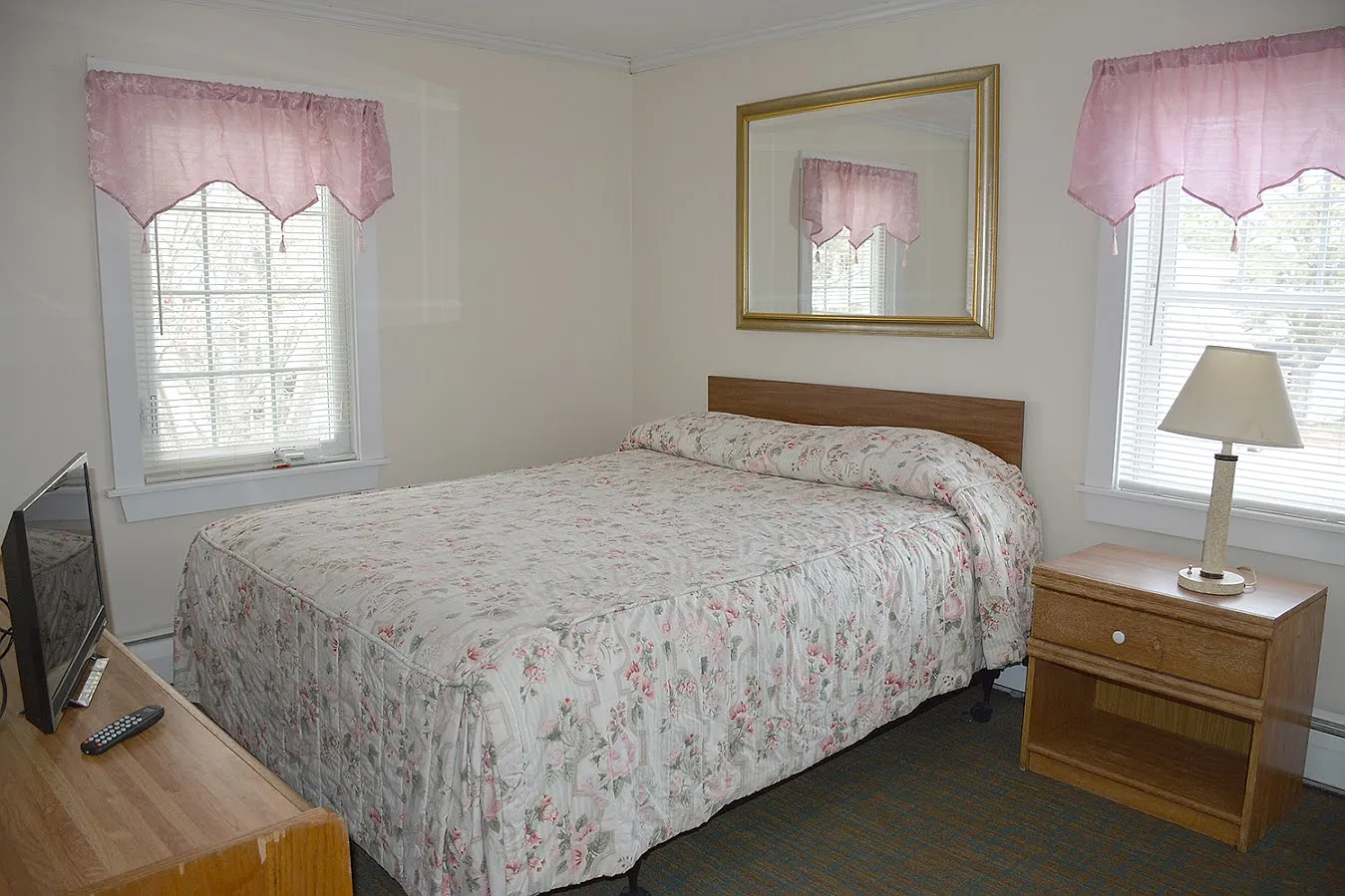 2 bed, 900 sqft, $1,700 — Photo 4
