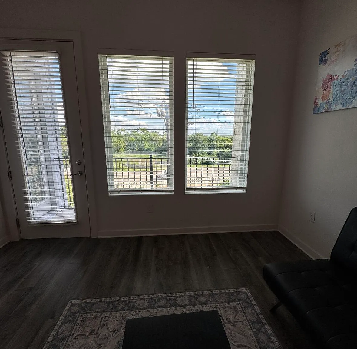 309 Naumann Dr — Photo 3