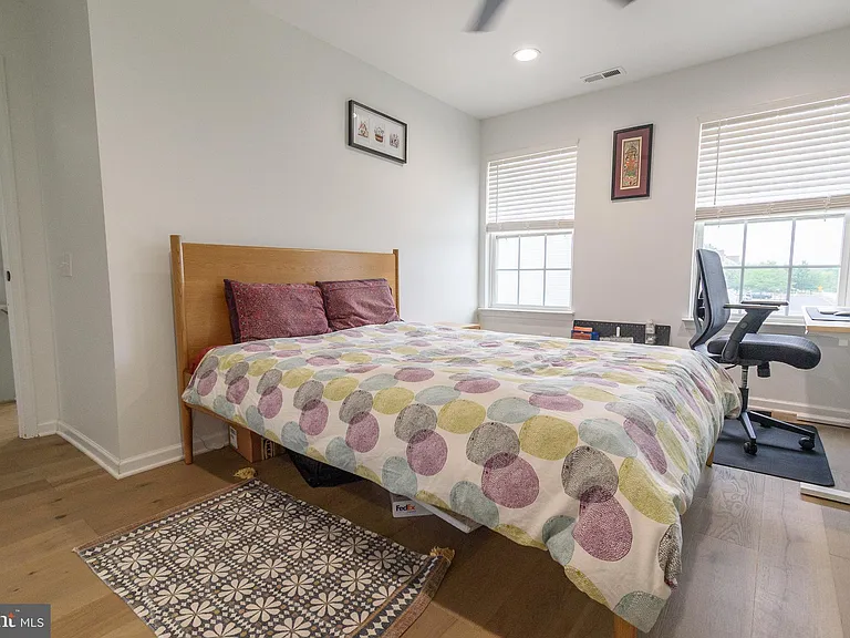 303 Ellison Dr — Photo 23