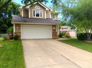 2705 Maple St, West Des Moines, IA 50265