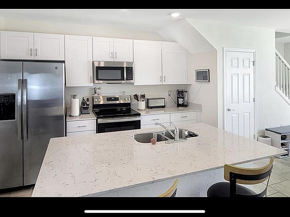 4th image of 14033 Oviedo Pl