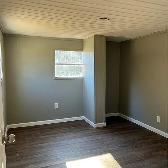 336 Georgianna St — Photo 3
