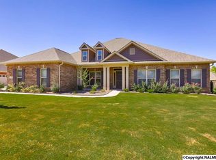 212 Maplebrook Dr, Madison, AL 35756