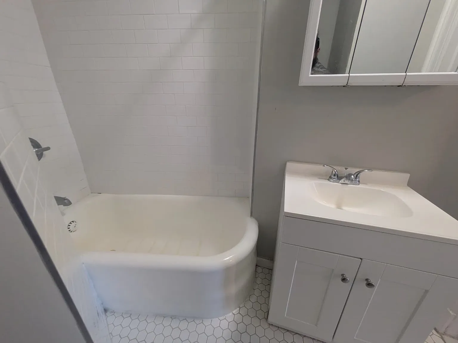 1 bed, $1,650 — Photo 3