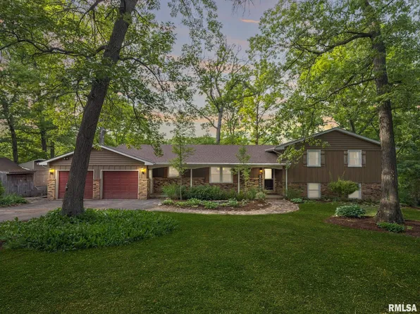 801 W Horseshoe Trl, Edelstein, IL 61526