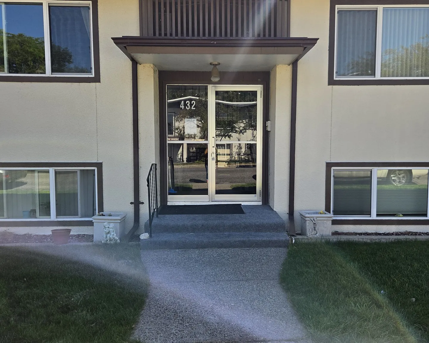 432 Lordwith - 3 — Photo 1