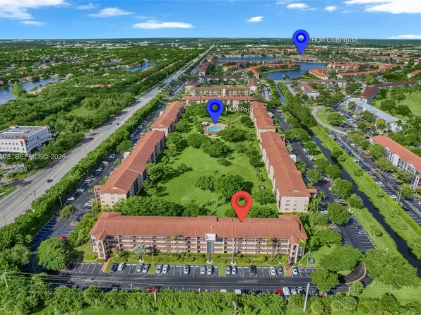 1650 SW 124th Ter APT 306D, Pembroke Pines, FL 33027