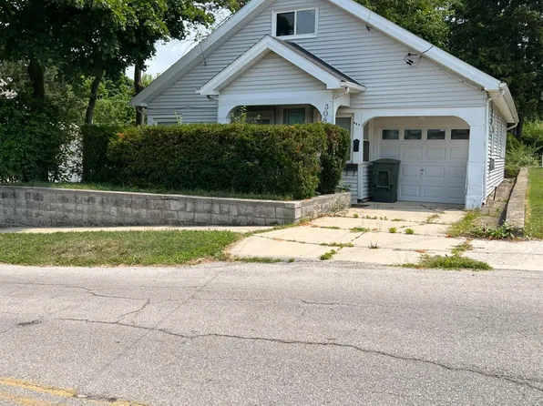 308 S Mulberry St, Clyde, OH 43410