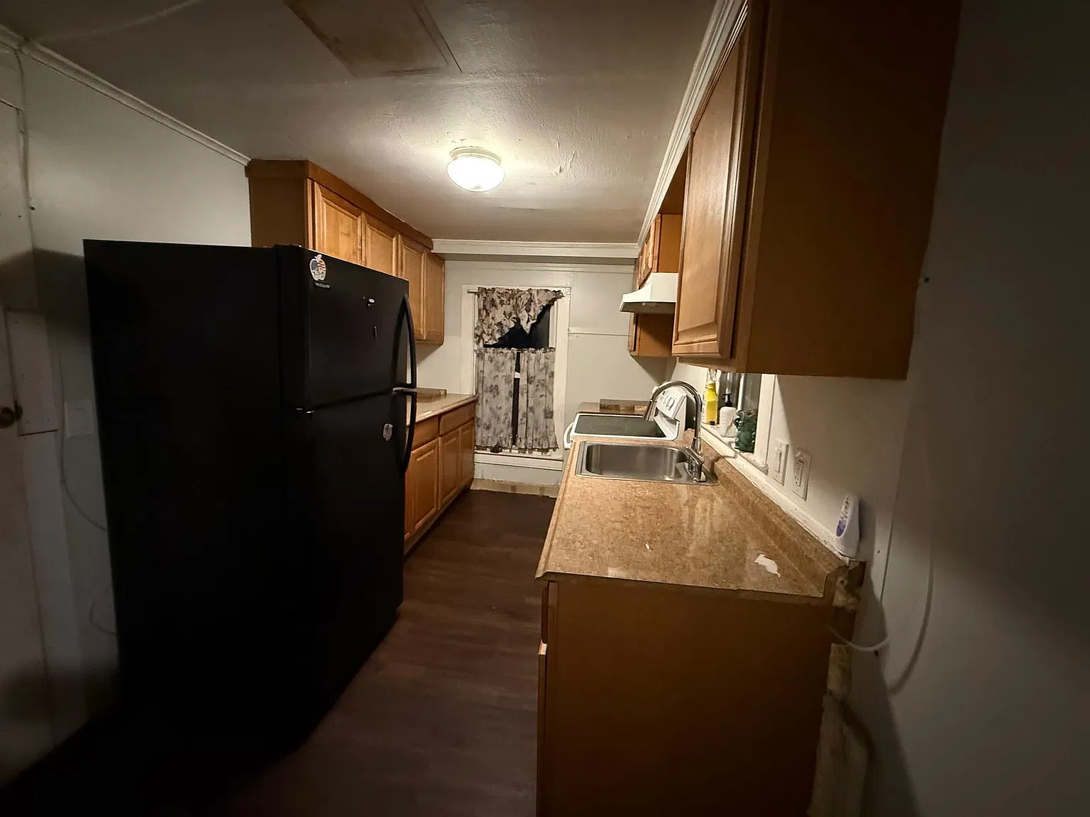 2 bed, 700 sqft, $2,890 — Photo 4