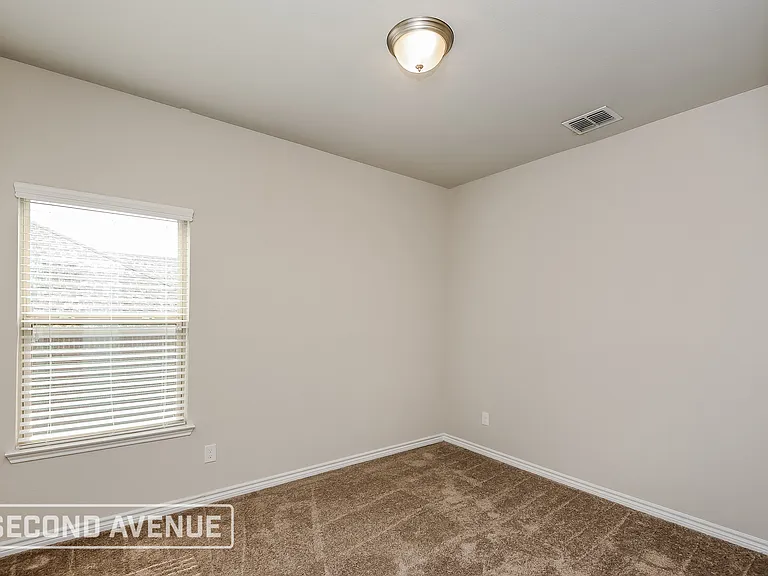 2109 Lorrie Ln — Photo 19