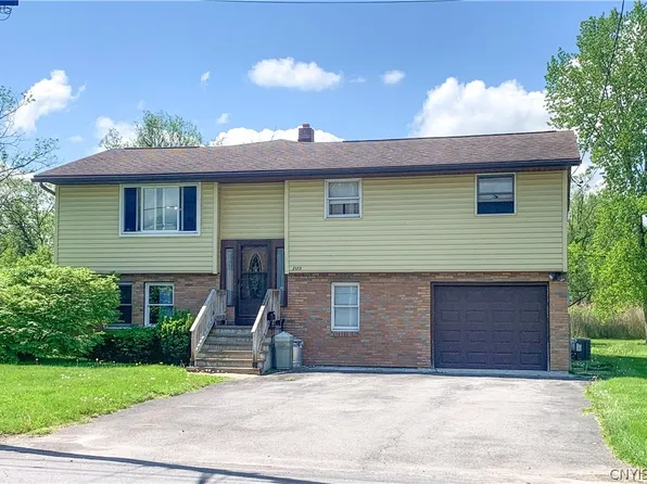 2123 Graham Ave, Utica, NY 13502