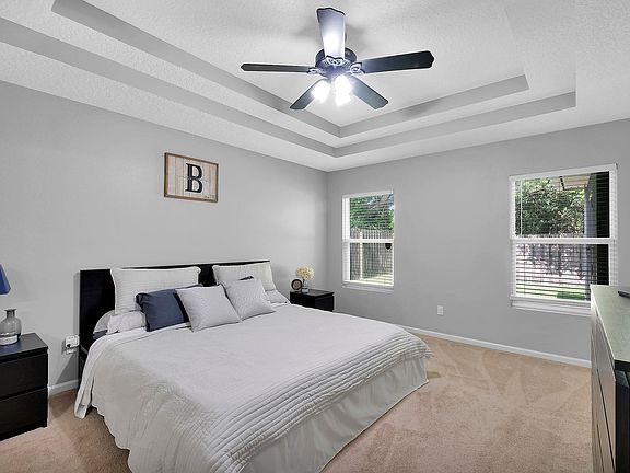 4th image of 15786 Canoe Creek Dr