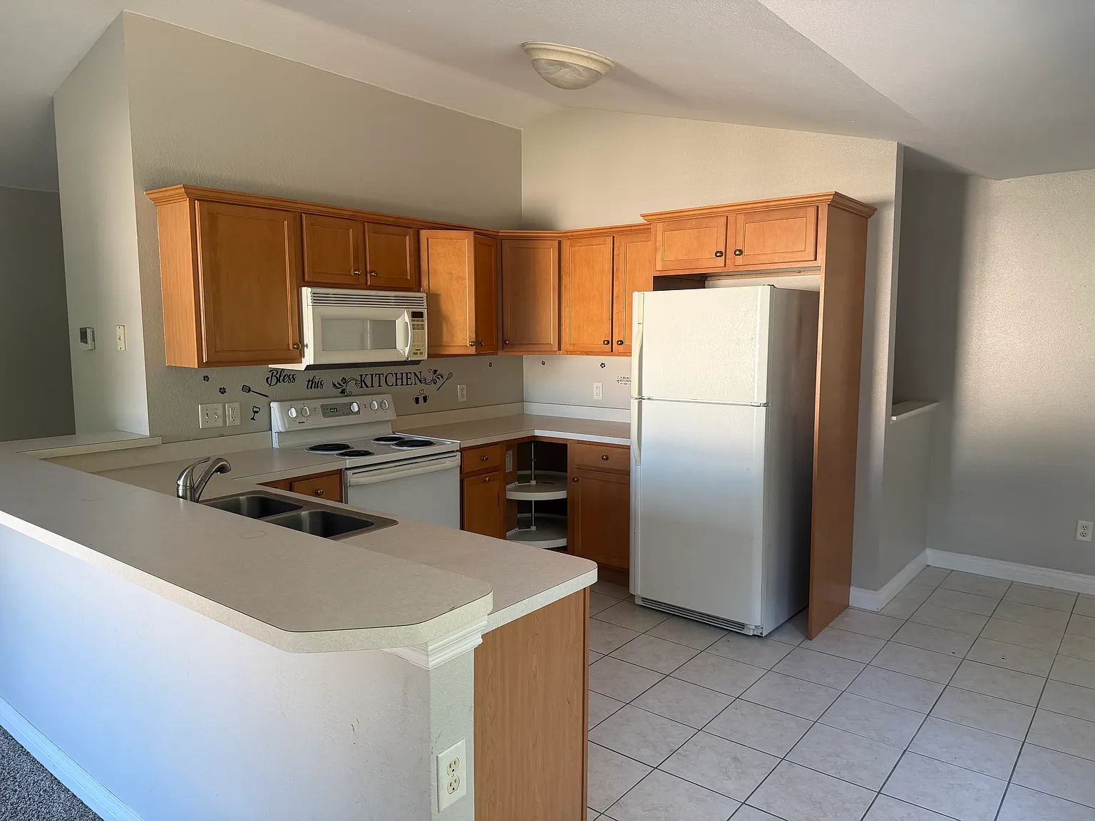 2 bed, 1206 sqft, $1,450 — Photo 3