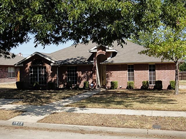1st image of 1019 Alden Dr