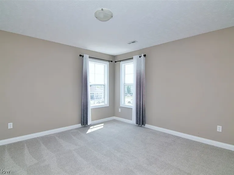 170 Larimar Dr — Photo 21