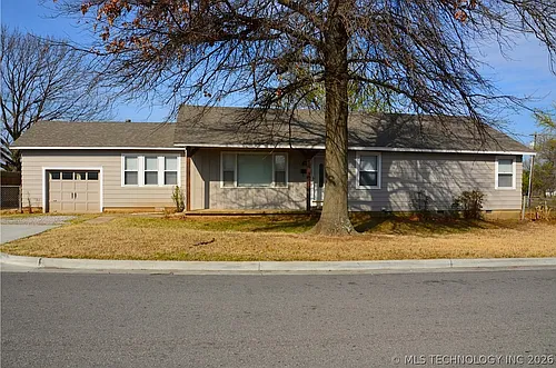 726 S Apple St Photo 1
