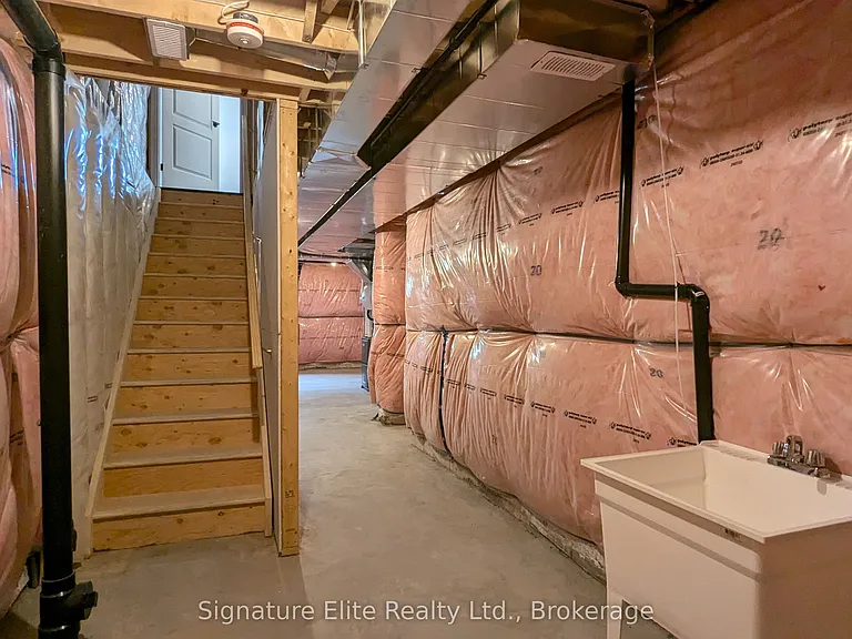 13 Shipley Ave — Photo 38
