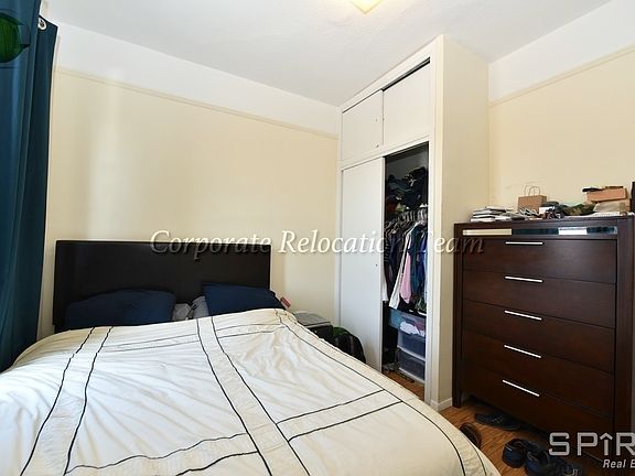 5th image of 3232 34th St APT 18
