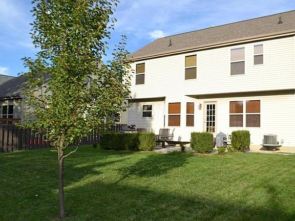 3rd image of 1432 Meadowlark Ln