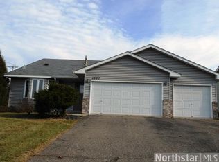 4997 Heather Ridge Rd N, Oakdale, MN 55128