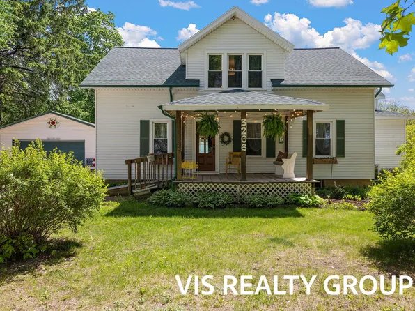 3266 S Slocum Rd, Ravenna, MI 49451