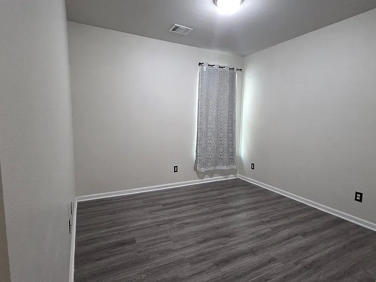 583 Fall River Dr — Photo 20
