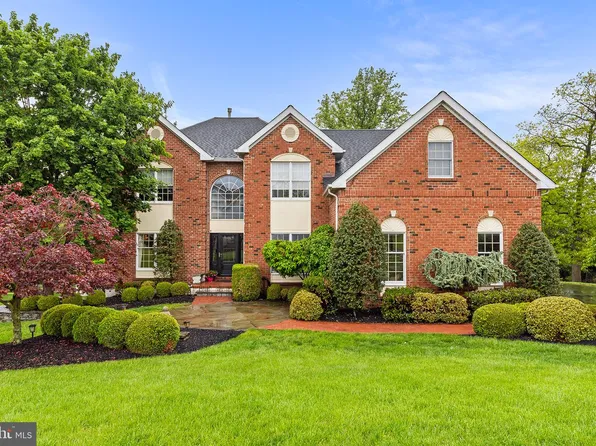 1705 Osprey Dr, Audubon, PA 19403