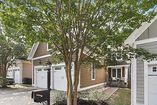 73 Falconridge Dr Photo 1 73 Falconridge Dr Photo 1