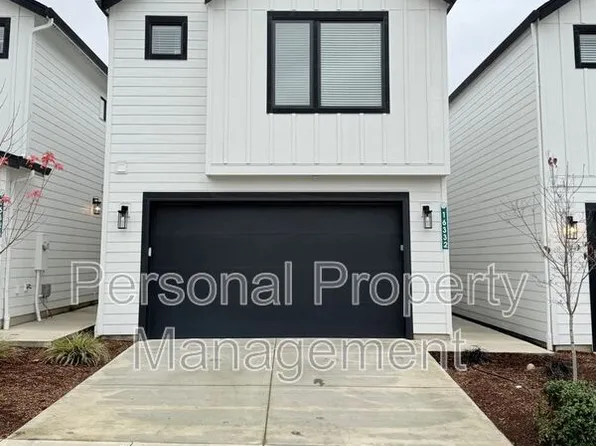 16332 NE 21st St, Vancouver, WA 98684