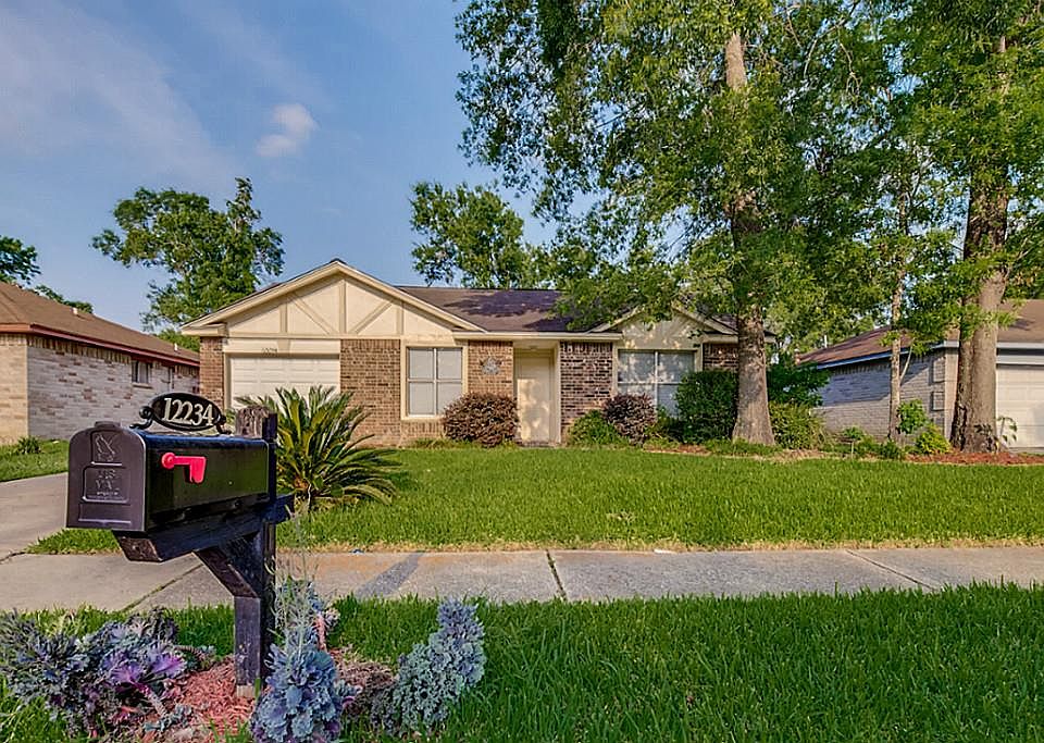 1st image of 12234 Kings Chase Dr