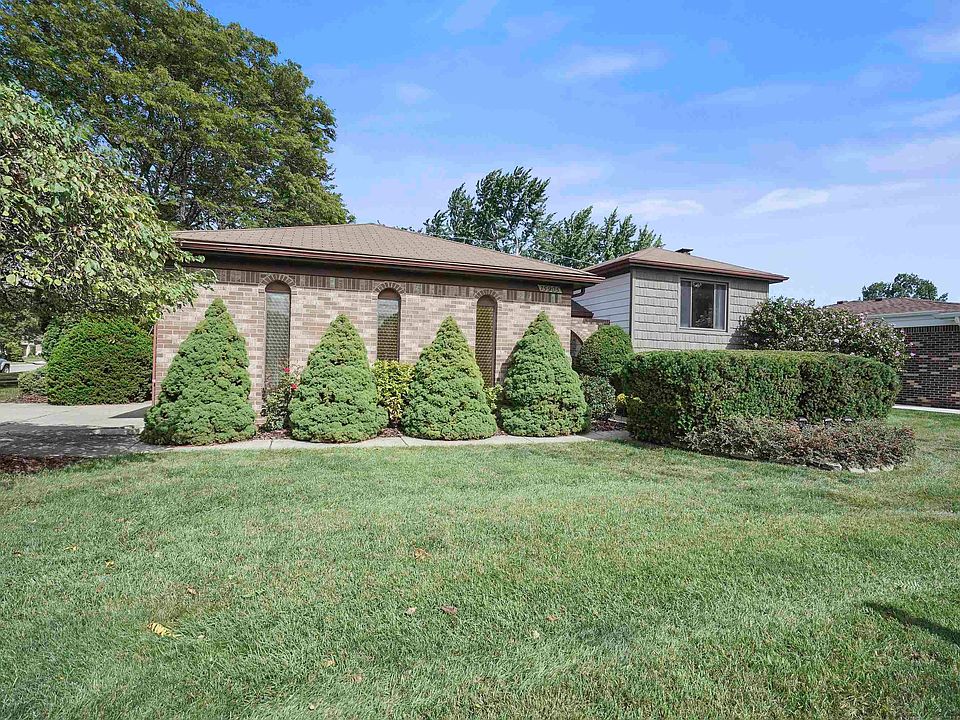 15905 Haverhill Dr, MI 48044 MLS 50091231 Zillow