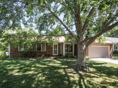 1530 E Brendonwood Rd, Derby, KS, 67037