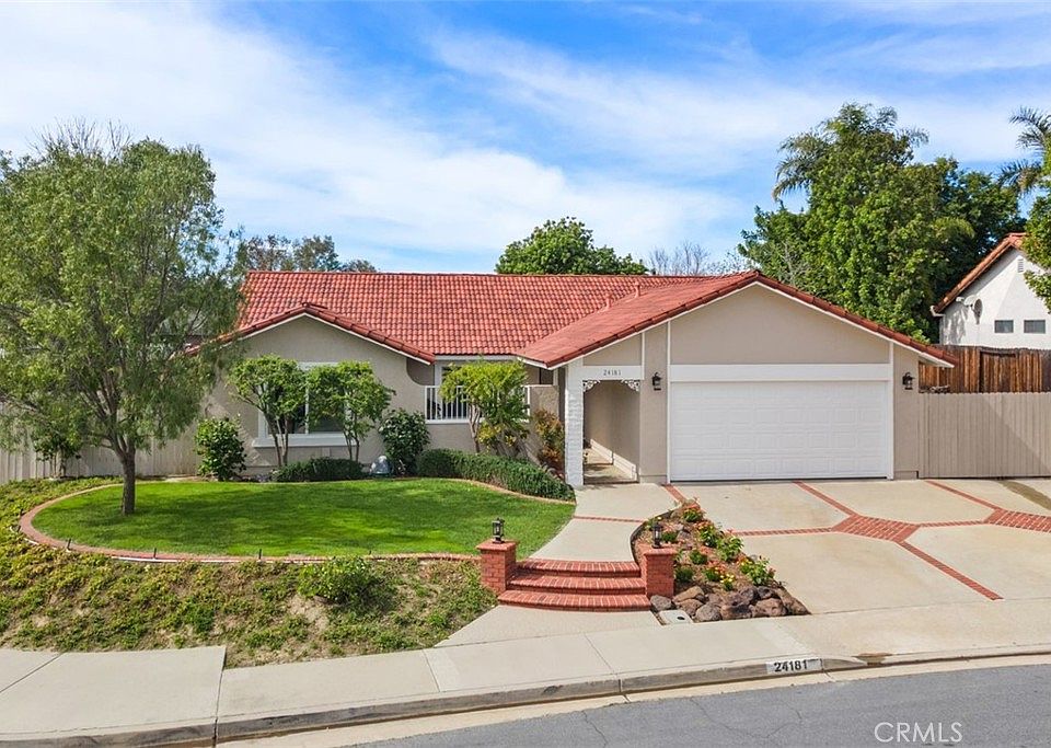 1st image of 24181 Novia Cir