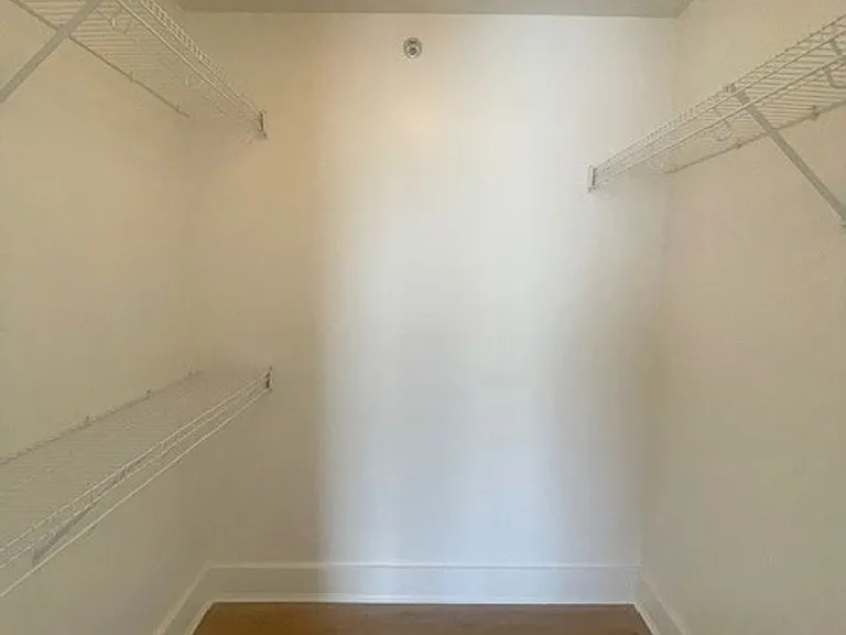 2522 Date St #403 — Photo 7