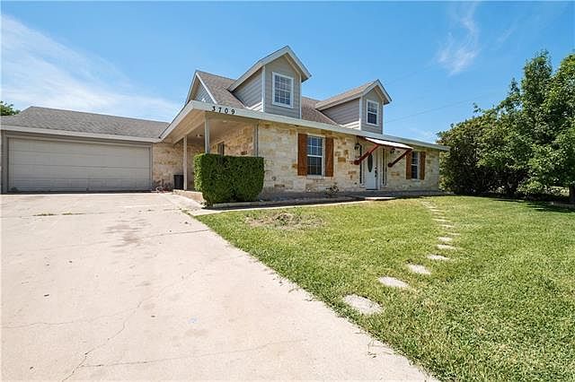 1st image of 3709 Willow Vista Dr
