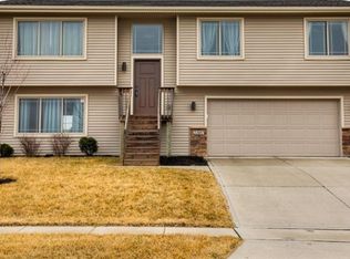 2307 Vista View Dr, Granger, IA 50109