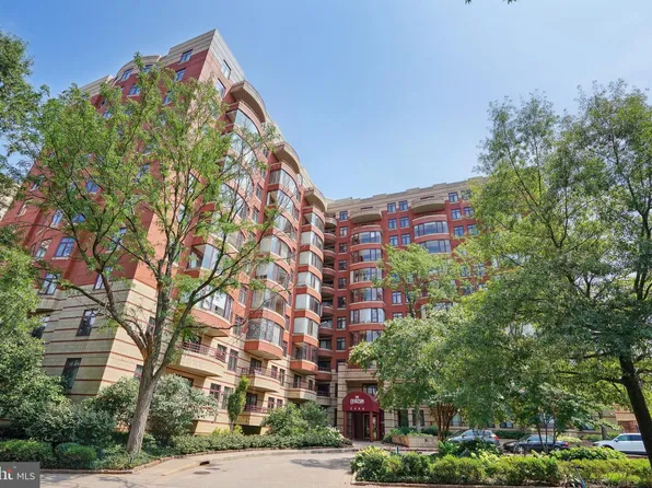 2400 Clarendon Blvd APT 803, Arlington, VA 22201